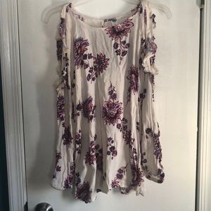 Floral shirt key hole shoulder shirt